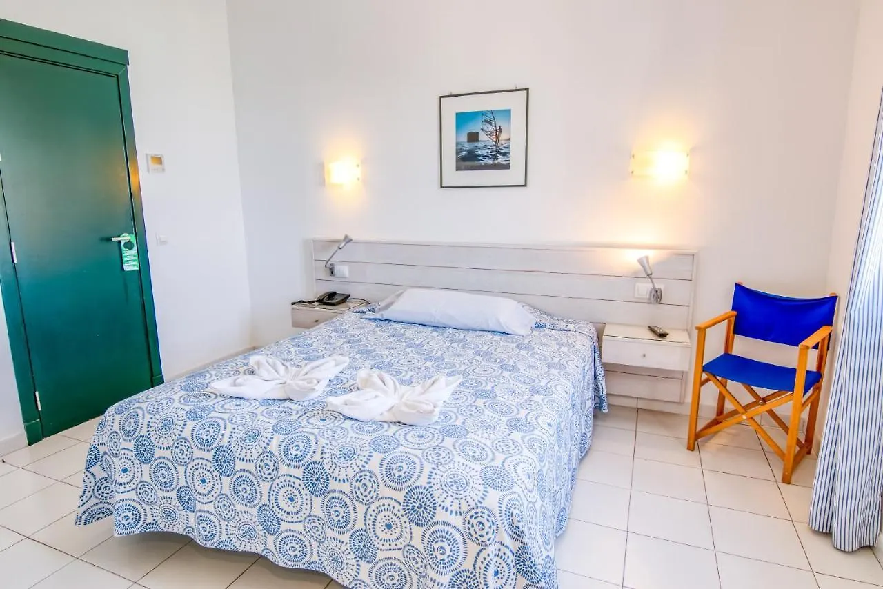 Hotel Bahia Cala Santandria