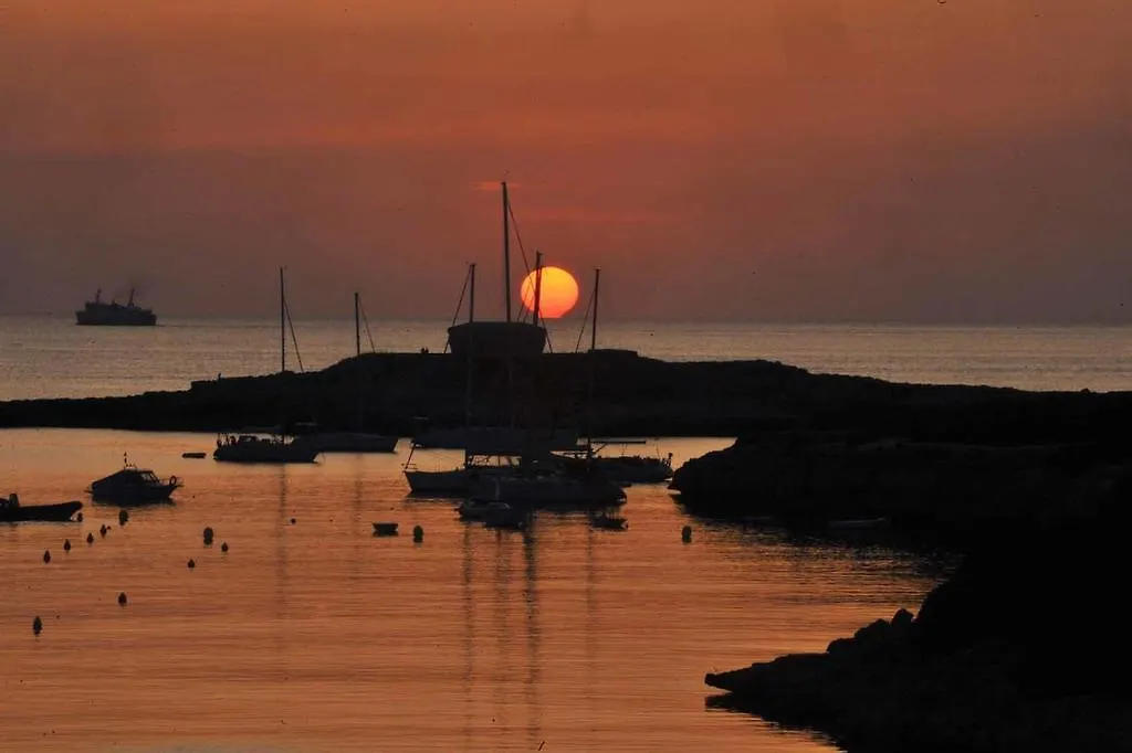 Hotel Bahia Cala Santandria